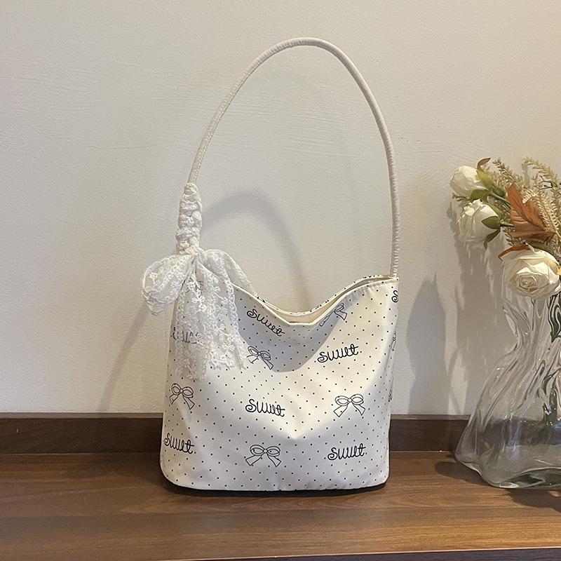 Niche Polka Dot Bag Women's New Versatile Shoulder Armpit Bag Going Out To Work Bucket Small Bag