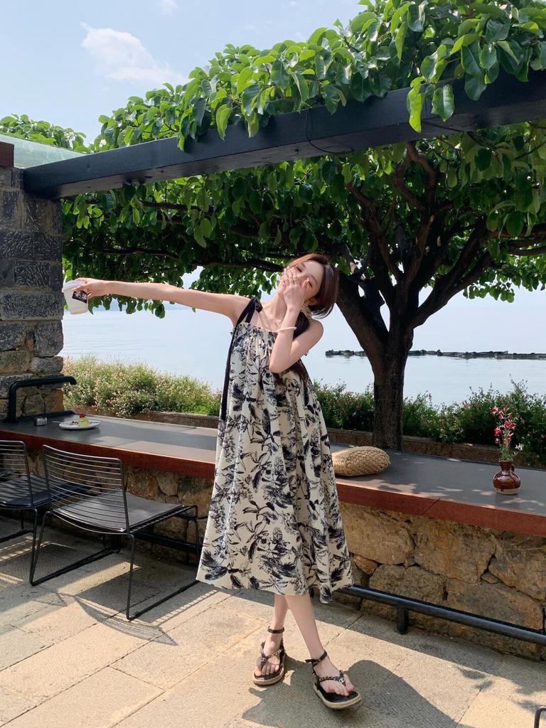 French Retro Ink Painting Slip Dress - Women's Summer 2025 High-End Beach Vacation Long Dress