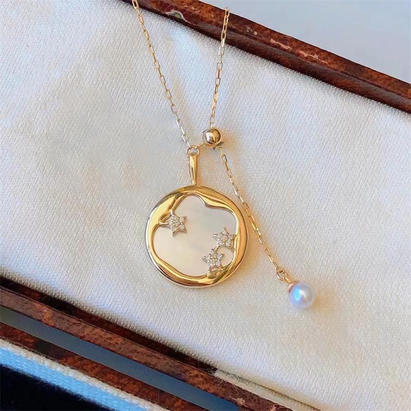 High-End Freshwater Mother-of-Pearl Star Necklace for Women - Trendy Clavicle Chain Inspired by Internet Celebrities