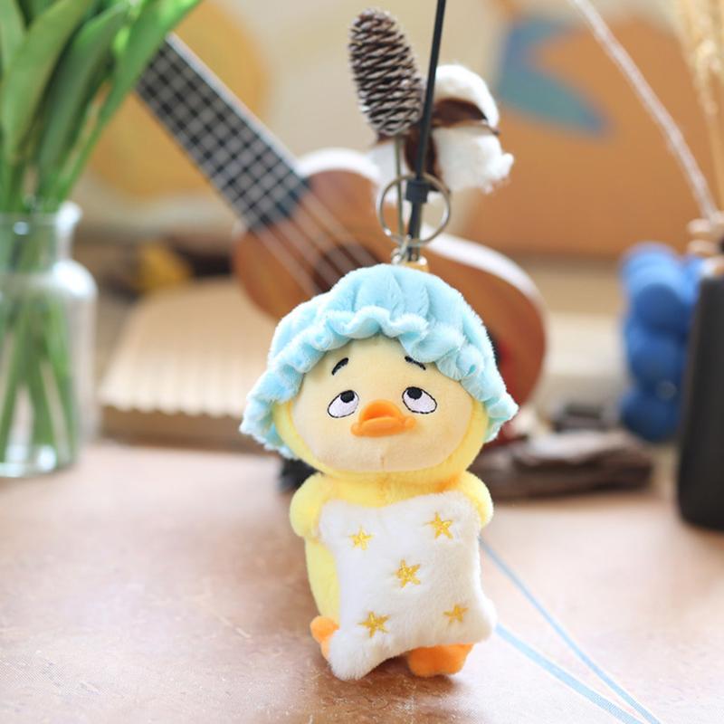 

Милая раздражающая рабочая утка, раздражающая утка, плюшевая игрушка, кукла, маленькая желтая утка, сумка, подвесное украшение, кукла, детский подарок as the picture