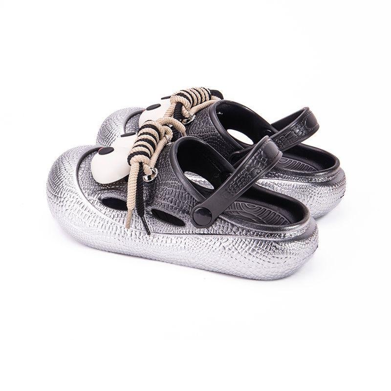 Baotou Hole Shoes Men's New High-end Couple Funny Big Eyes Beach Cool Slippers Outdoor Wear Non-slip Shoes