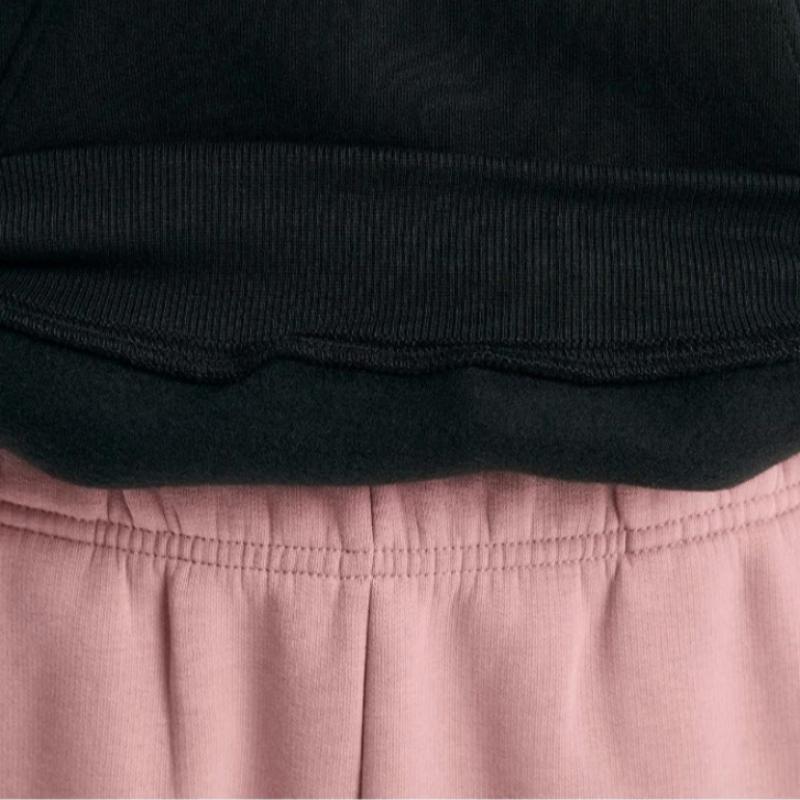 New Balance Hoodie Kqj Nbn0e2S102 19 Women S Small Logo Hoodie  Over Fit