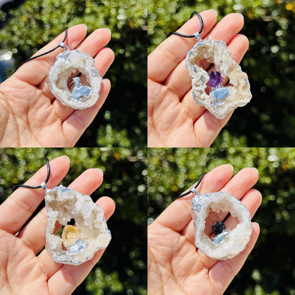 Artificial Crystal Agate Pendant Necklace With Silver Edge For Daily Wear