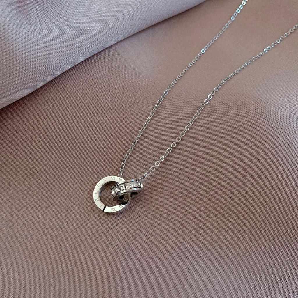 Women's Zircon-Inlaid Titanium Steel Slim Waist Necklace - Stylish & Versatile Collarbone Chain