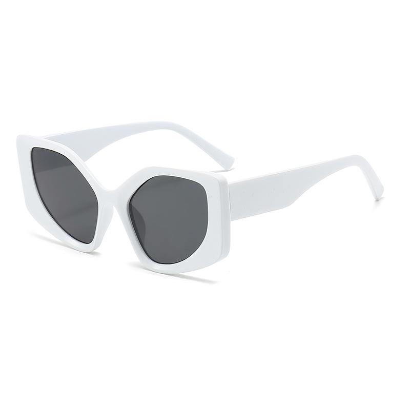 Big Frame Vintage Cat Eye Sunglasses Women Men Retro Square Sun Glasses Polygon Goggle for Male Female