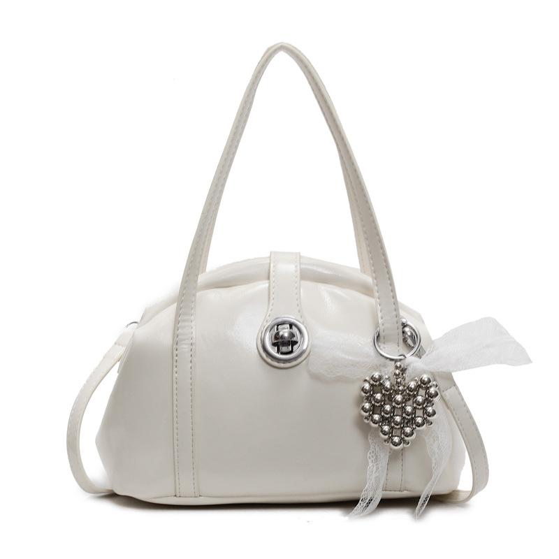 Spring and Summer Portable Dumpling Bag Women's 2025 New Niche Design High-end Fashion Versatile Messenger Saddle Bag