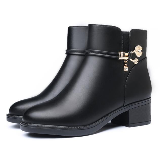 Winter Boots Genuine Leather Wedge Heels Women Snow Boots Famale Non-slip Warm Fur Ankle Boots Women's Casual Flat Shoes