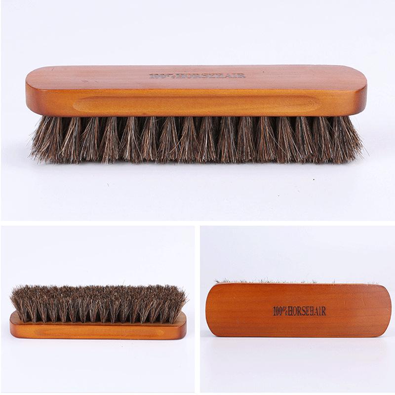 Skoborste och bilinteriörborste i massivt trä med hästhår