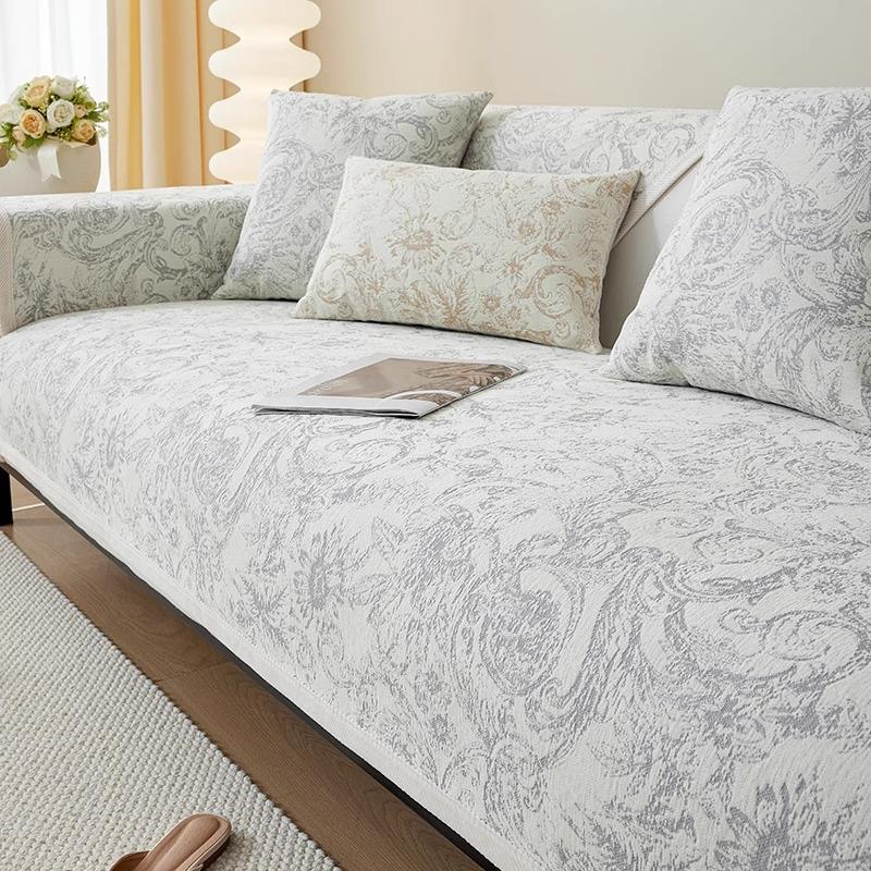 Chenille Sofa Cushion Four Seasons Universal Non-Slip  New French Style Retro Sofa Cover Cloth Cushion Light Luxury