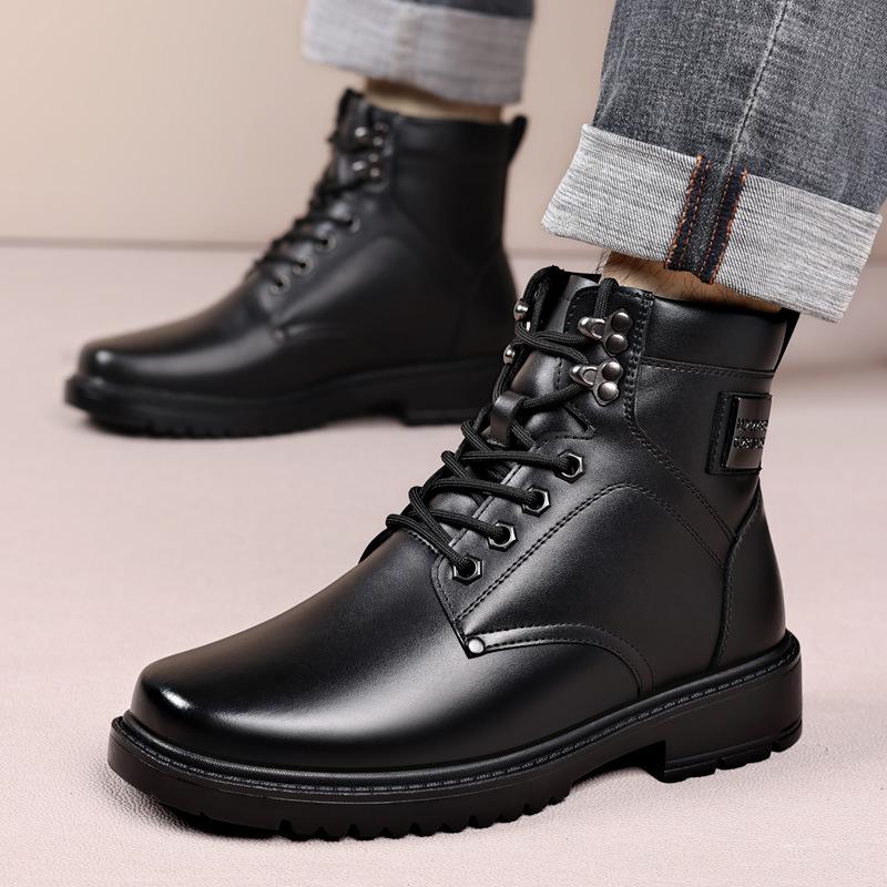 Winter High Top Warmhaltende Baumwollschuhe für Herren Mode Lässig Neuer Designer Schneestiefel Männlich Schnürung Plateau Rindsleder Stiefel Mann