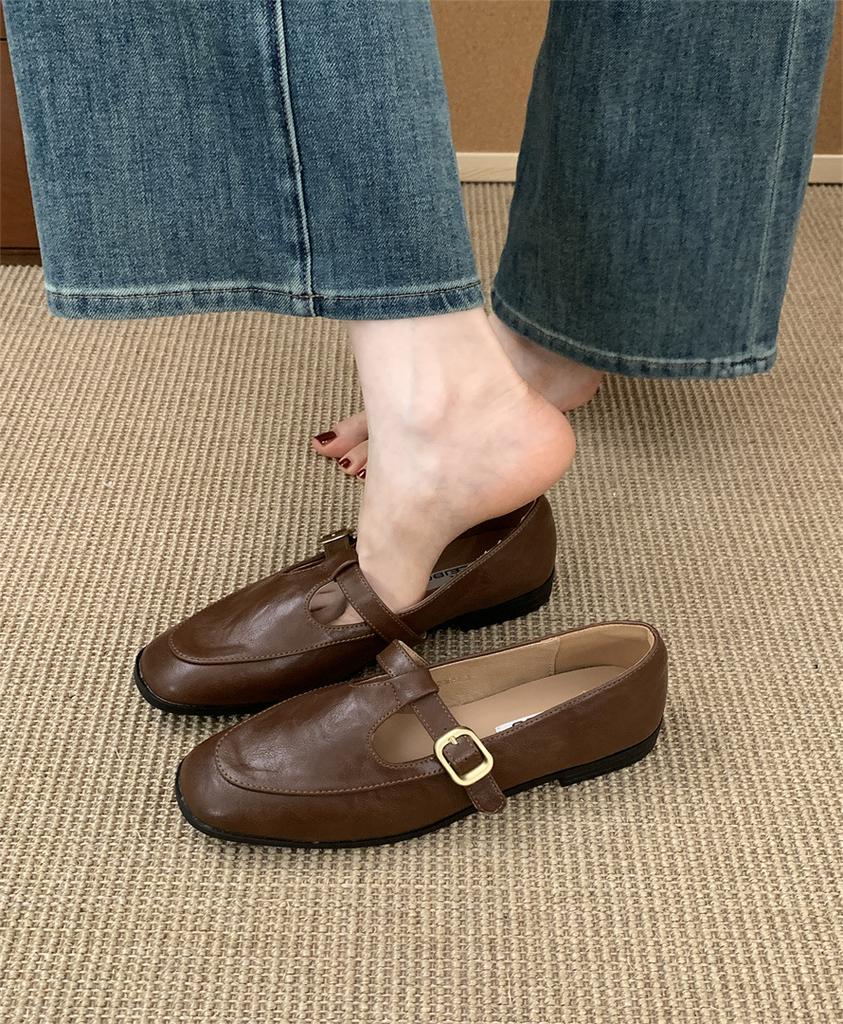 2025 spring new versatile Korean version of small leather shoes versatile single shoes trendy retro flat bottom square head black loafers women