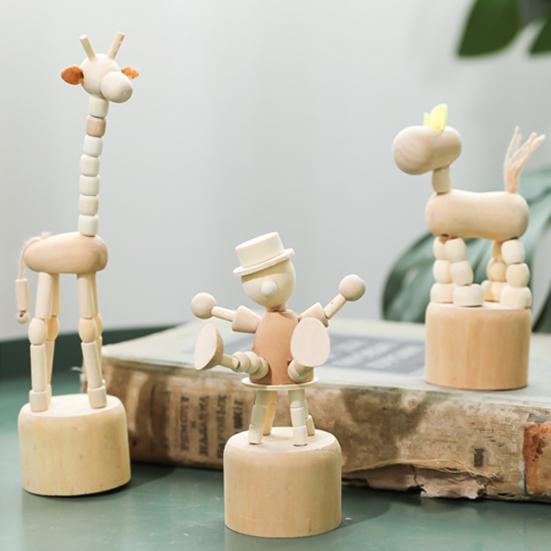 Eye-catching Artwork Figurine Individual Wooden Photo Props Handicraft Statue Home Decoration