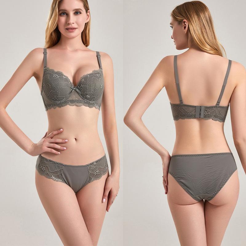Sexy Lace Lingerie Set with Underwire Bra for Support and Side Boob Reduction Breathable Thin Bra and Comfortable Panties