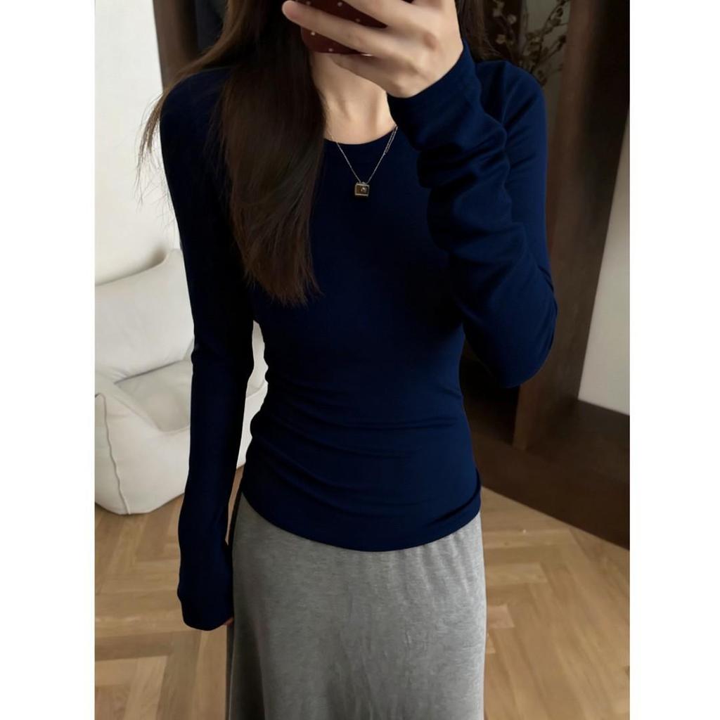 Women's Plus Size 95% Cotton Long Sleeve Round Neck T-Shirt - Slim Fit, Solid Color, Spring/Autumn Wear, Straight Shoulder.