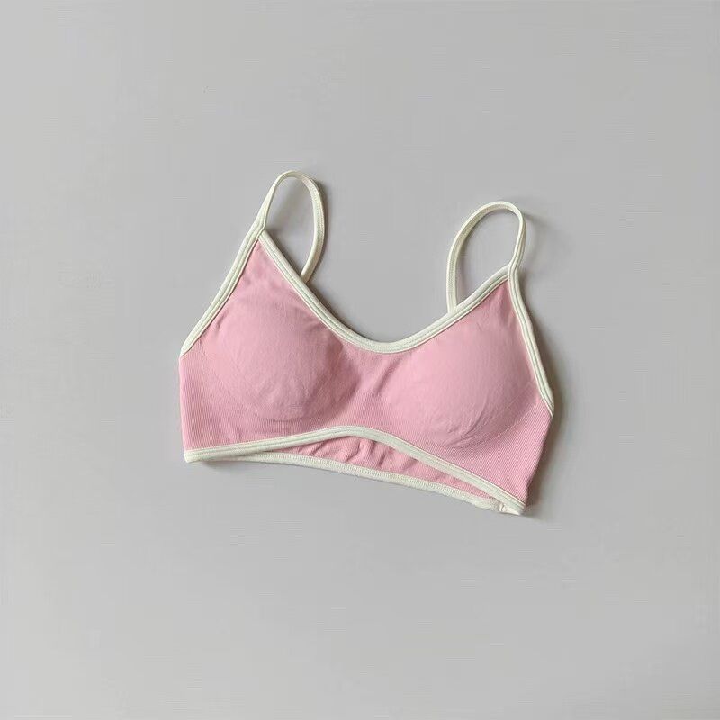 European and American Style Hot Girl Fitness Set with Peach-Shaped Butt Design, Yoga Set for Women with Chest Pads, Sports Bra, High-Waisted Shorts