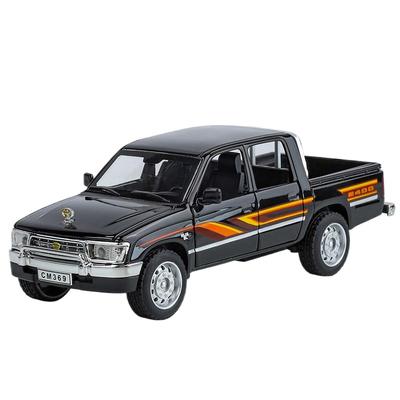 Miniature 1/32 Toyota Hilux Pickup Off Road Modello in Lega pressofusa Giocattolo a Tirare Indietro con Suono e Luci Regalo di Compleanno per Bambini