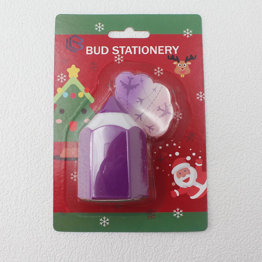

Christmas-Themed Pencil Sharpener & Eraser Set in Blister Packaging