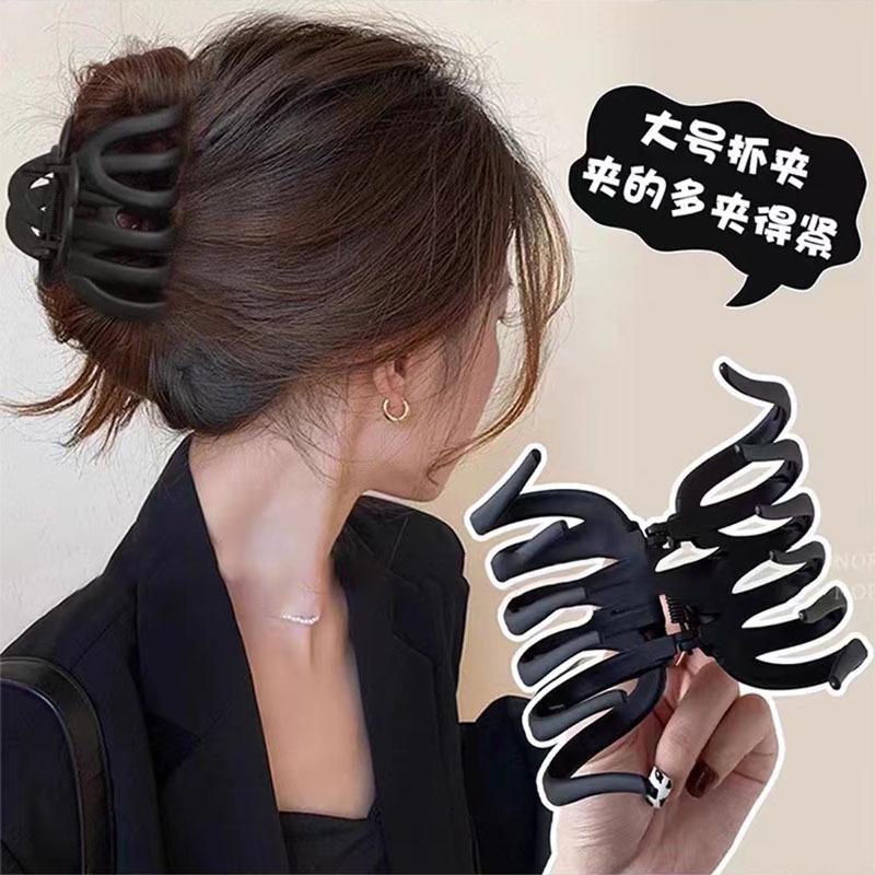 Extra Large Durable Pumpkin Claw Clip for Thick Hair - Wide, Non-Damaging Rubber Grip