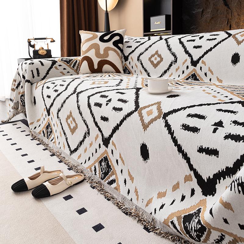 Spring All-season Chenille Camping Picnic Sofa Cover  Bohemia Funda Sofa Sofa Covers Mats Throw Blankets