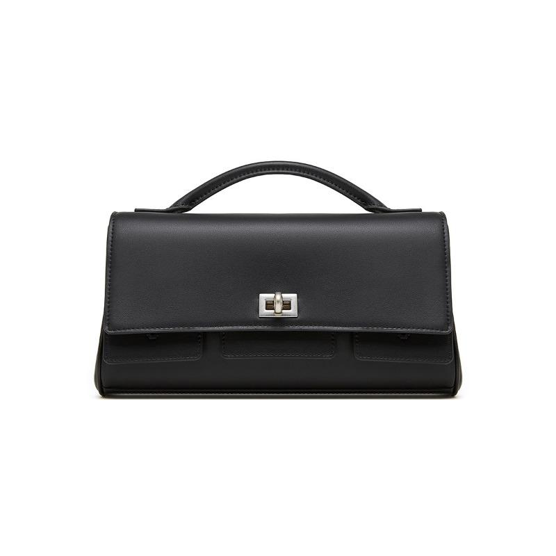 Niche Solid Color Shoulder Bag Women's New Fashionable Messenger Bag Texture Simple Design Handbag