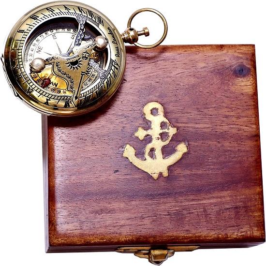 Håndlaget messing Push Open Compass med Rose Wood Case, Pocket Compass for Vandring Rustikk Vintage Home Decor Gift.