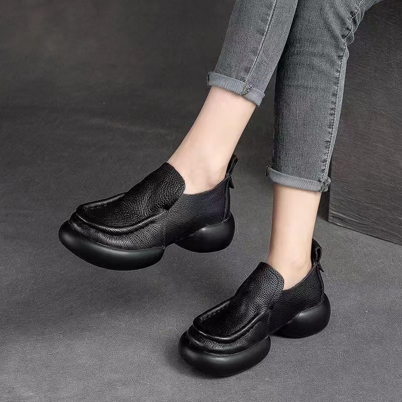 One pedal is not tired, autumn retro style, round head, comfortable and casual thick-soled small leather shoes for women