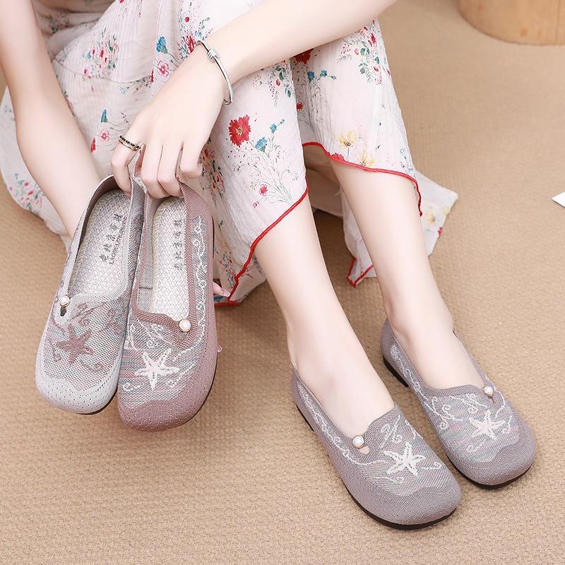 Shoes Women's Cloth Shoes Medium and Comfortable Single Shoes Breathable Mother Shoes One Pedal Soft-soled Women's Shoes