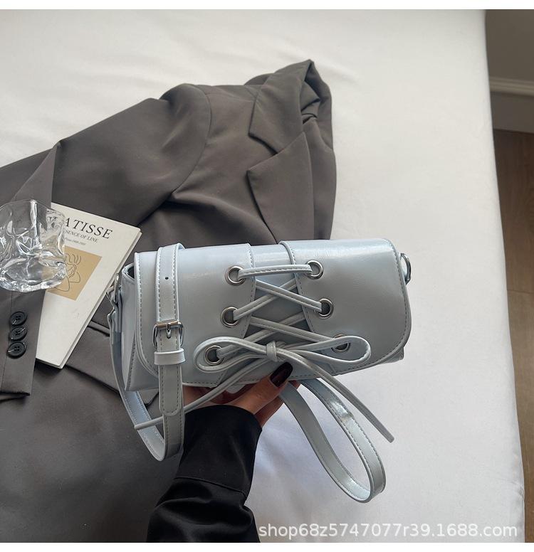 

Korean version of locomotive Spice Girl bag women s 2025 new summer bow underarm bag fashionable versatile shoulder messenger bag синий