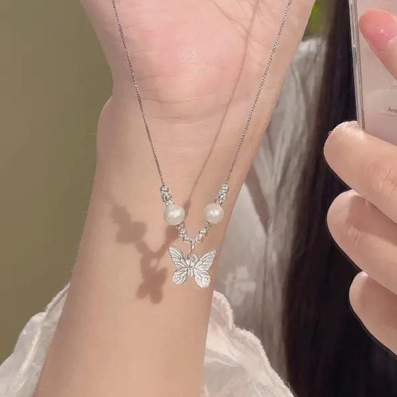 Fairy design butterfly necklace female ins light luxury gentle collarbone chain neck chain plain super fairy
