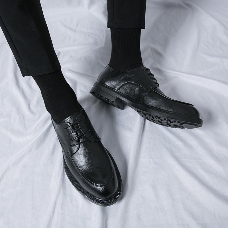 Mode Offizielle Website Heißverkaufende Retro Business Lederschuhe Vielseitige Herren Leder Anzugschuhe Klassische Herren Kleiderschuhe Elegant