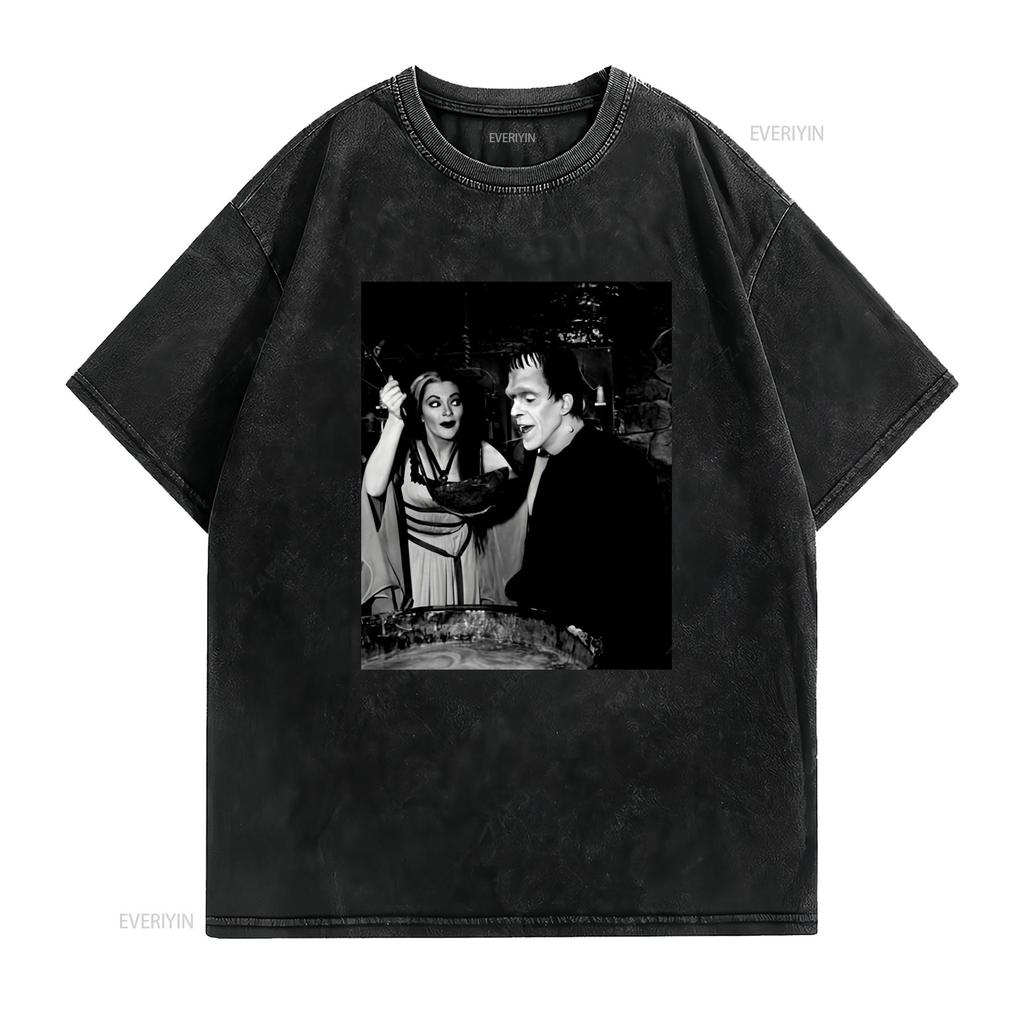 Vintage Retro The Munsters Classic Horror TV Show Black White Print Casual T Shirt Vintage Washed Streetwear Unisex Stylish
