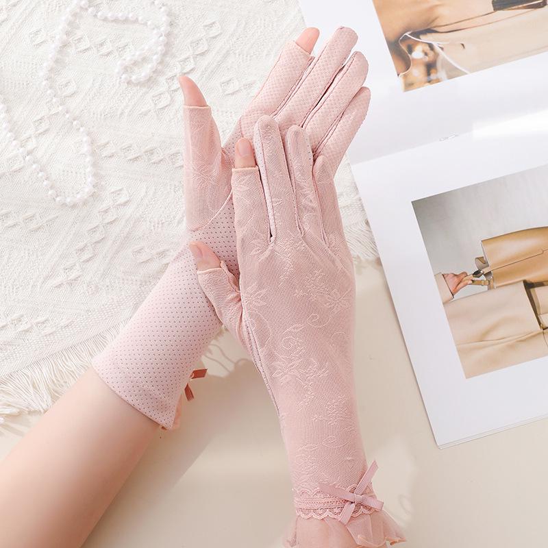 Summer Ice Silk Lace-Trimmed Cycling Gloves - Breathable, Anti-Slip, Sun Protection