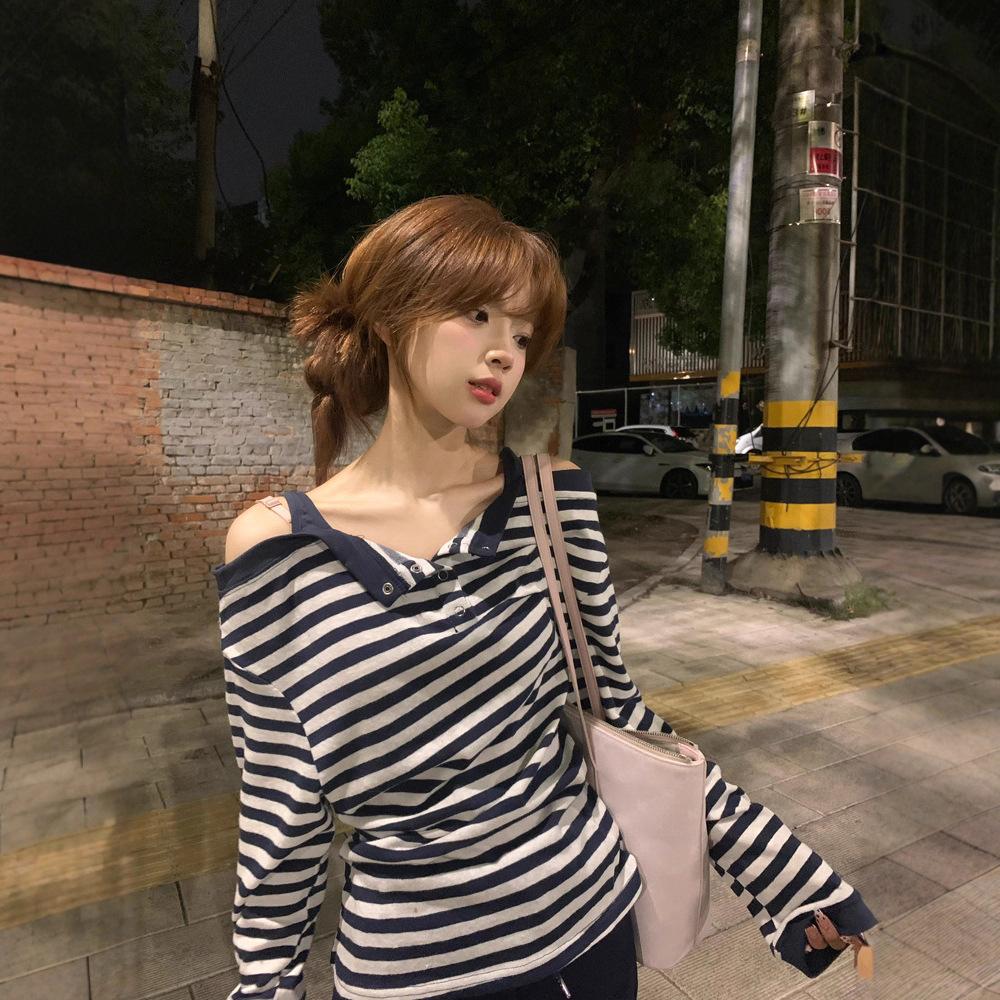 Korean striped fake two-piece one-word shoulder long-sleeved t-shirt women's autumn 2026 new loose lazy sweet hottie top