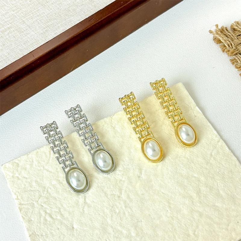 Stylish Pearls Earrings Eye Catching Earrings Alloy Texture Comfortable Pearls Earrings for Daily Wear and Parties