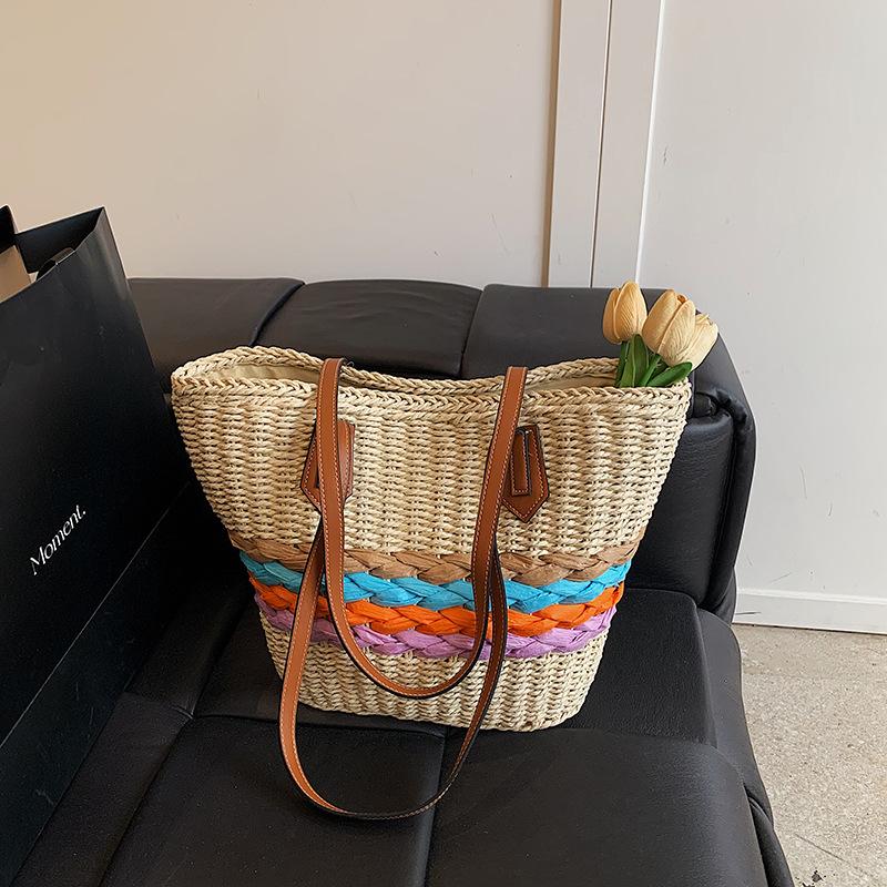 Woven straw bag women's large-capacity new spring and summer versatile handbag seaside vacation beach bag