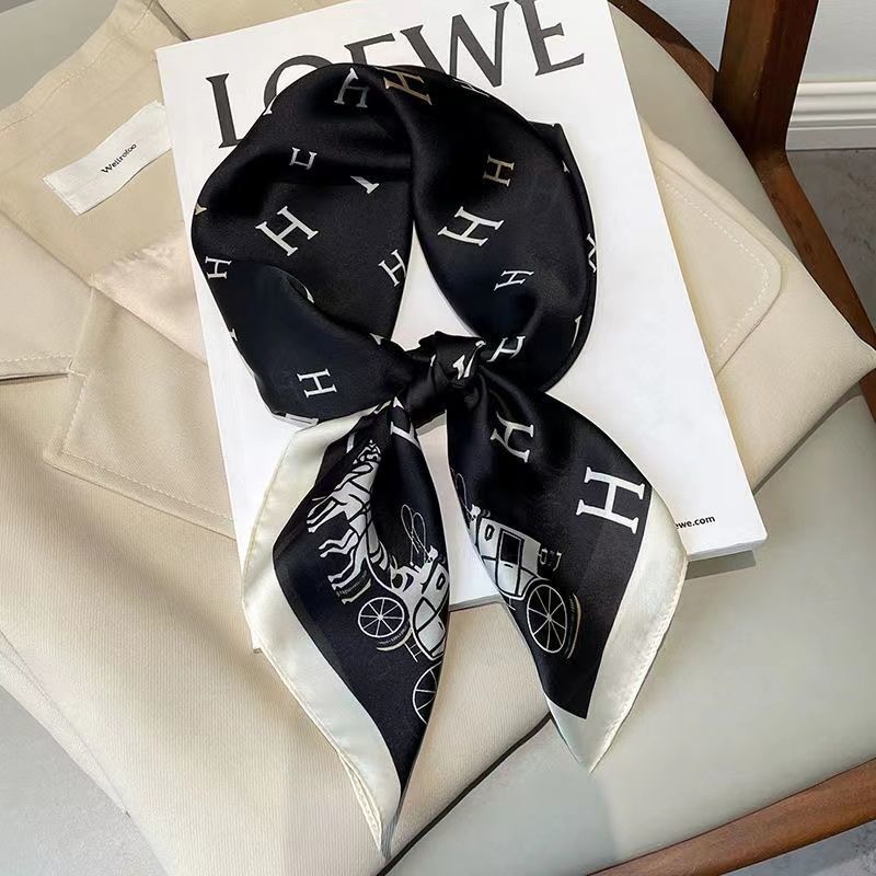 New silk scarf square scarf high-end women's versatile fashion simulation silk silk scarf scarf mulberry silk 71 small square scarf