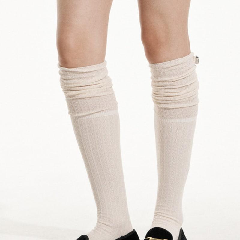 

КОКЕТЛИВЫЕ ВЯЗАНЫЕ ЧУЛКИ ВЫШЕ КОЛЕНА КРЕМОВЫЕ CREAM