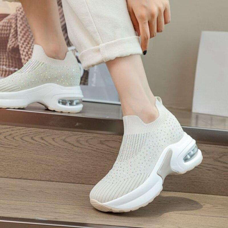 

Fujin 8 см сетчатая платформа на танкетке, массивные кроссовки, дышащие летние женские сандалии для отдыха, удобные вулканизированные сандалии с подкладкой 39 бежевый