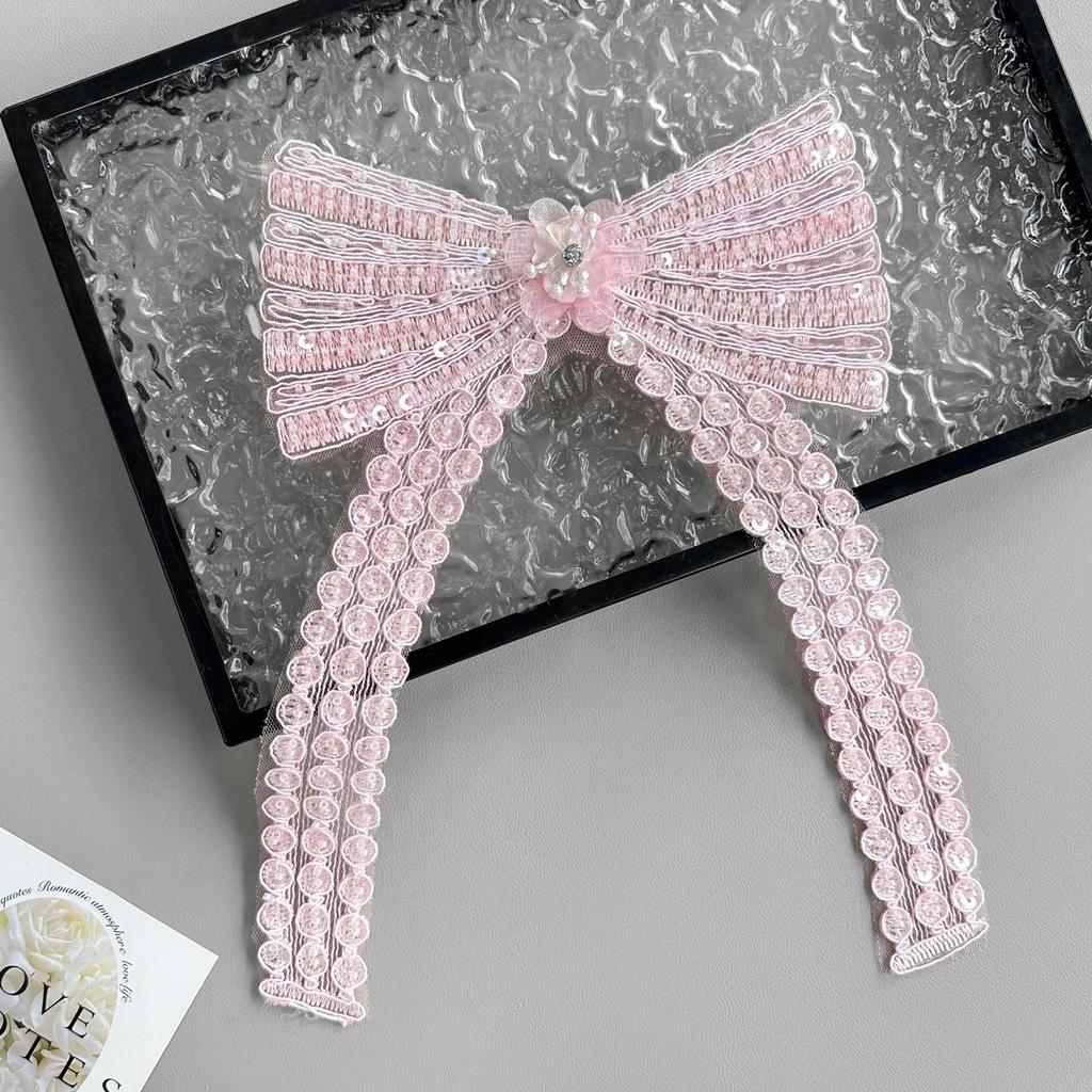 Exquisite mehrfarbige handgefertigte Perlen-Pailletten, Schleifen-Nägel, Aufnäher, Kleider, Oberteile, dekorative Stoffaufkleber, Accessoires