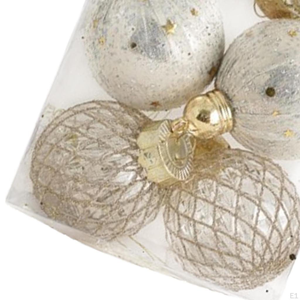 6 Pieces of Holiday Tree Ornaments for Indoor And Outdoor Use
