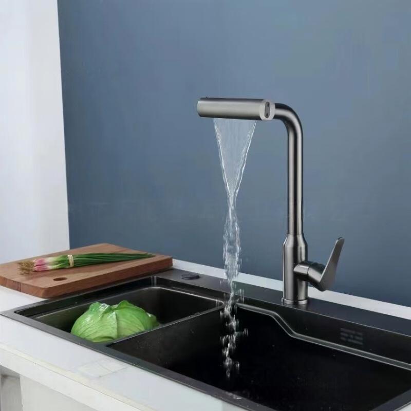TLXT Stainless Steel Gunmetal Grey Pull-Out Kitchen Faucet with 4-Spray Modes
