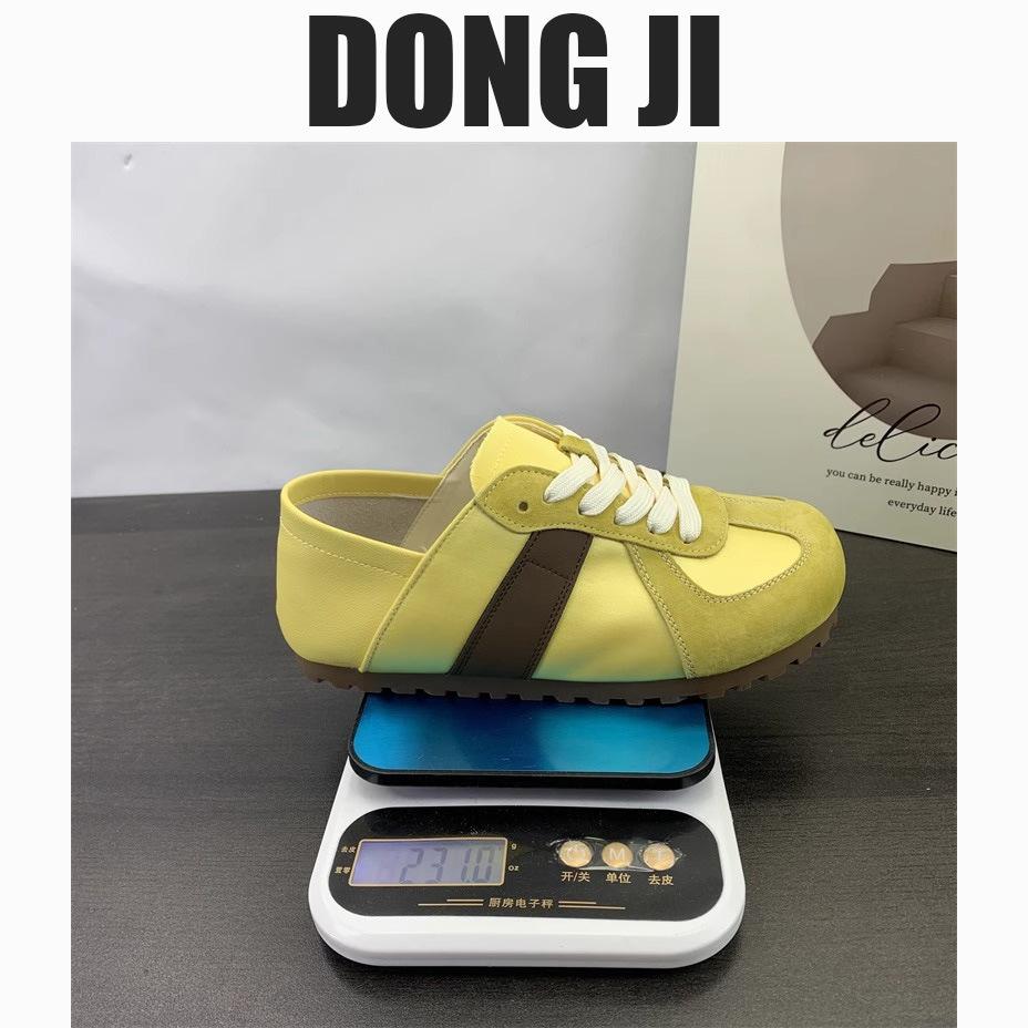 2025 spring and autumn matte soft-soled sports moral training shoes women's versatile round head casual leather cloth splicing Forrest Gump single