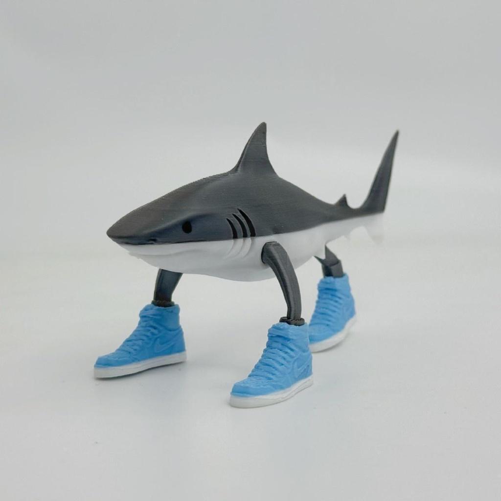 3D Printed Articulated Deep Sea Monster Toy – Creative Novelty