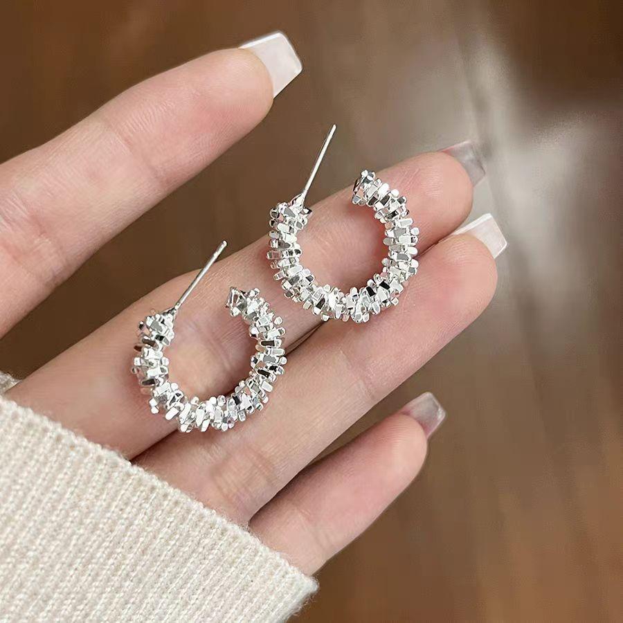 Silver broken silver c-type earrings versatile niche stud earrings, minimal light luxury and exquisite