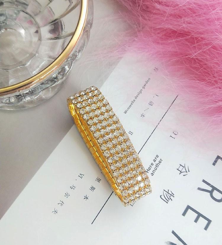 

Элегантный европейский и американский эластичный браслет с бриллиантами: Корейский стиль холодной моды для женщин