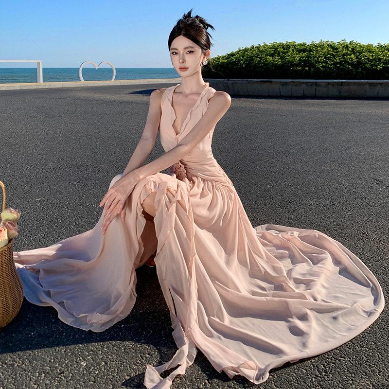 Super Fairy Beauty Descends Sleeveless V-neck Neck Dress New Gentle Temperament Fungus Edge Backless Dress Seaside