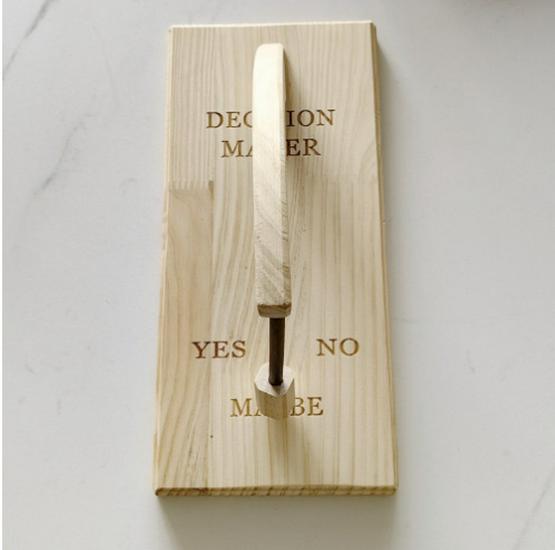 Magnetischer schwingender Holz-Entscheidungsfinder-Ball - Tischspielzeug & Dekorationsgeschenk.