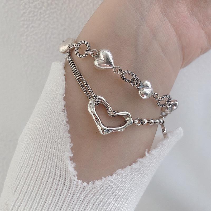 Korean Geometric Heart Bracelet: Retro Fashion for Women