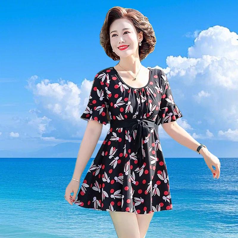 Plus Size Women s Two-Piece Tummy-Control Slimming Skirted Swimsuit - Conservative and Anti-Exposure Design L