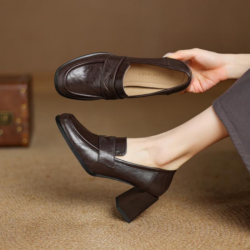 New four-season wear women's small leather shoes comfortable large size single shoes women's black high heels leather square heel thick sole non-slip
